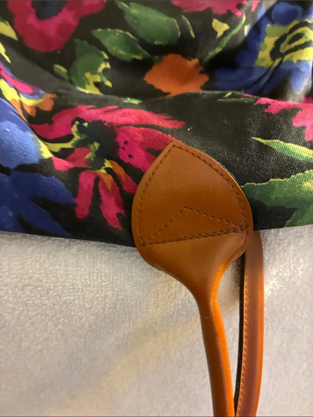 Gitano Vintage Floral Tapestry Canvas overnight Tote Bag w/Tan Leather Handles